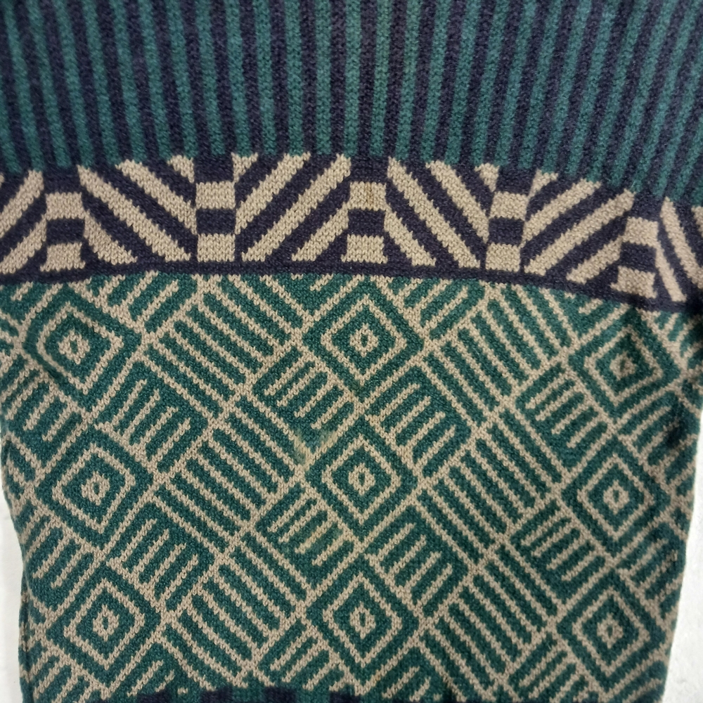 Vintage Pendleton Geometric Patterned Green and B… - image 8